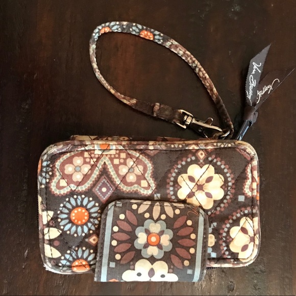 Vera Bradley Handbags - NWOT Vera Bradley Brown Floral Wristlet